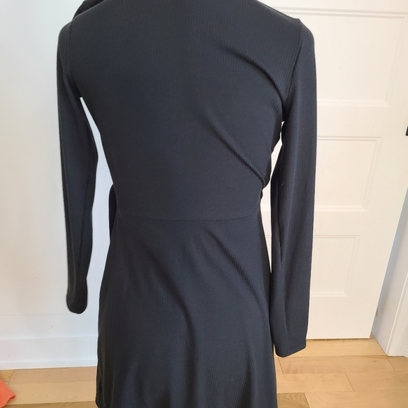 Rachel black wrap dress - Picture 3 of 4